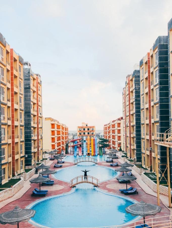 Hotel Retal View North Coast Aqua Park El Alamein Exterior foto